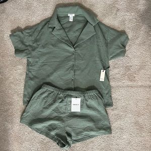 Brand new pajama set size small